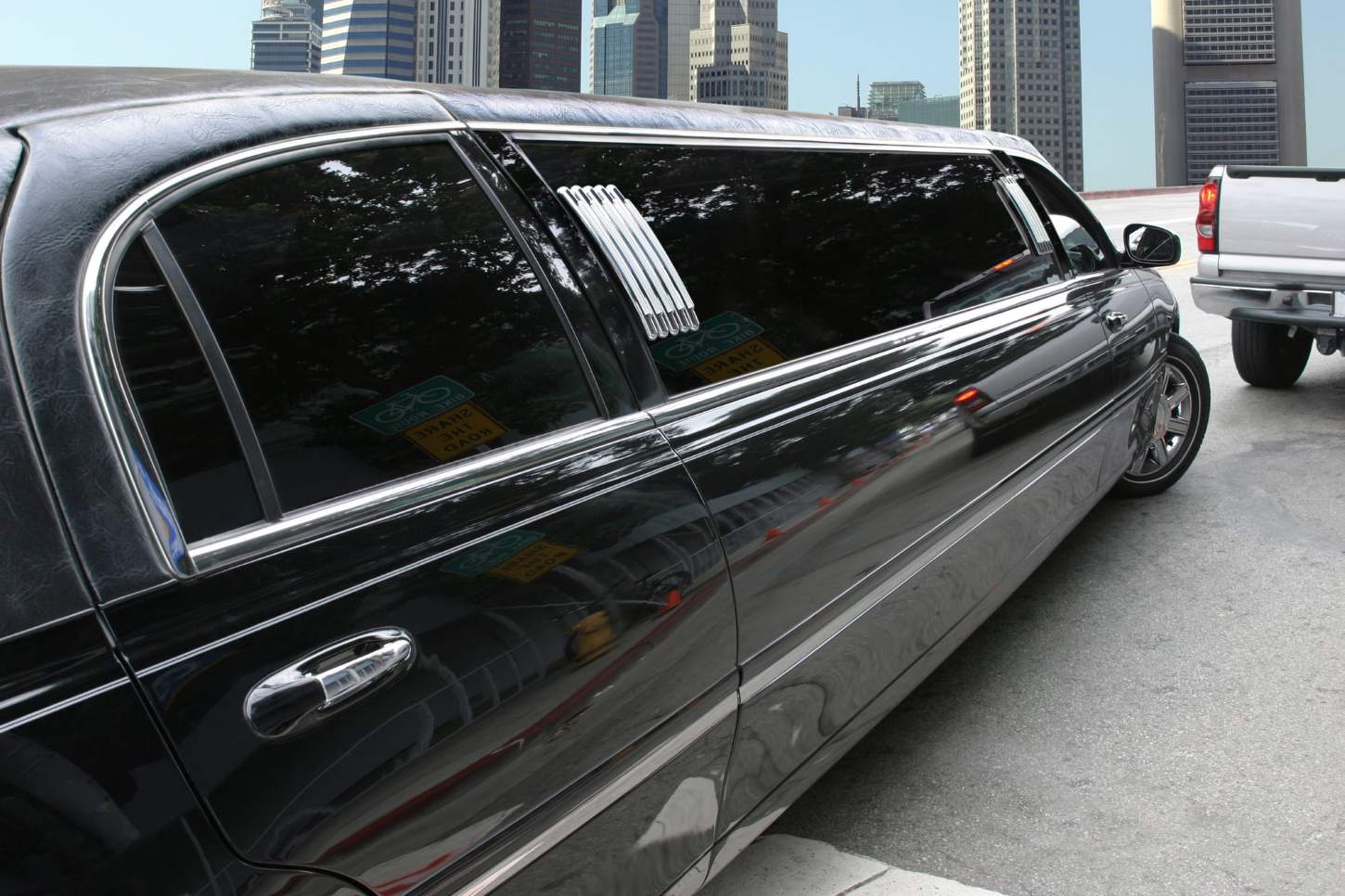 Luxury limousine transportation for concert-goers in Dallas–Fort Worth