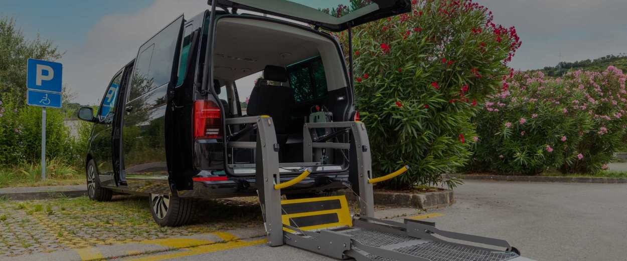 Wheelchair accessible luxury transportation service in Dallas–Fort Worth